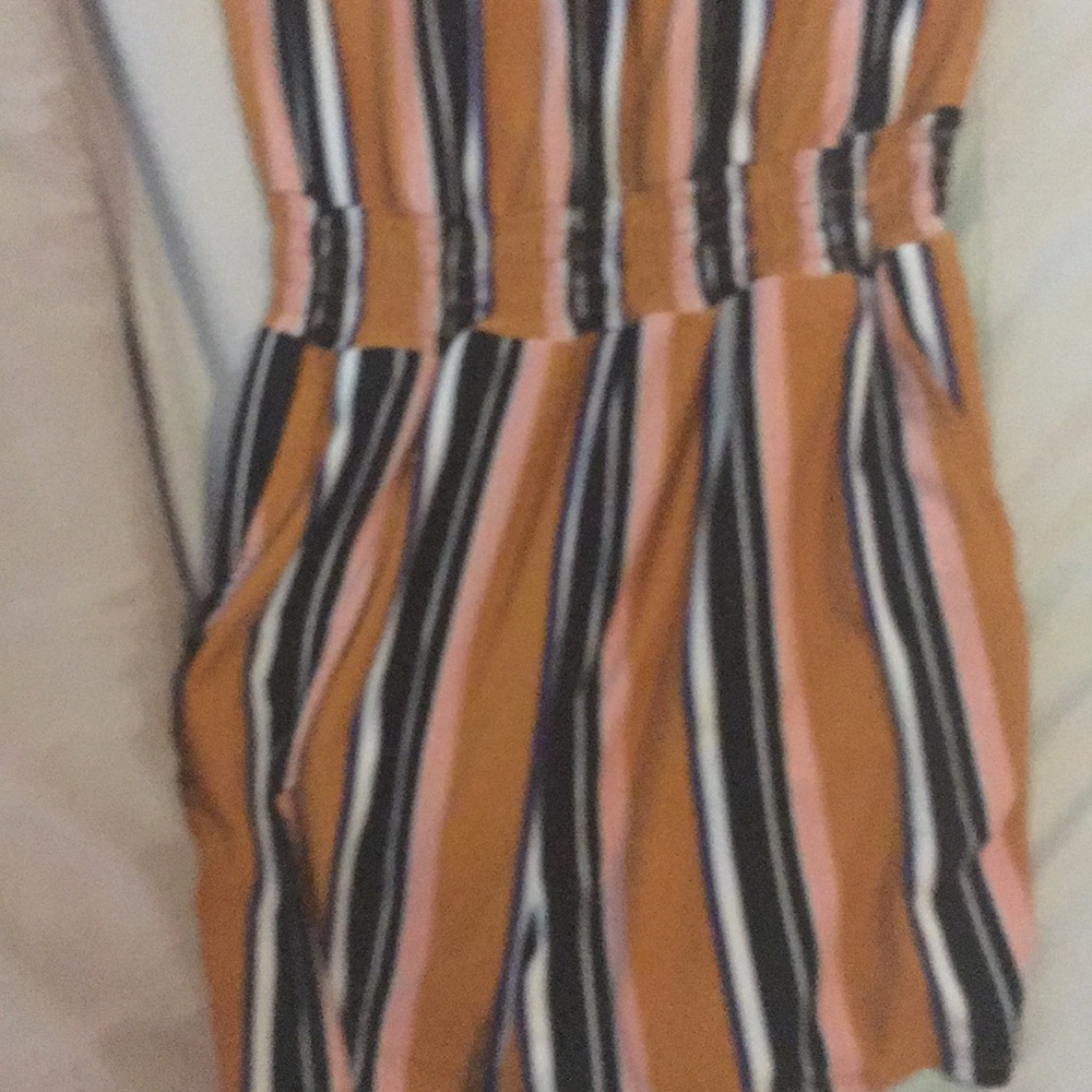 Romper - Picture 3 of 3